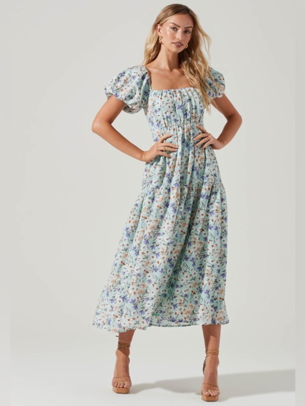ASTR the Label Bubble Sleeve Floral Tiered Midi Dress